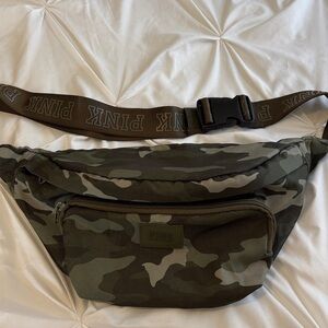 PINK Victoria's Secret Green Camo Belt Bag